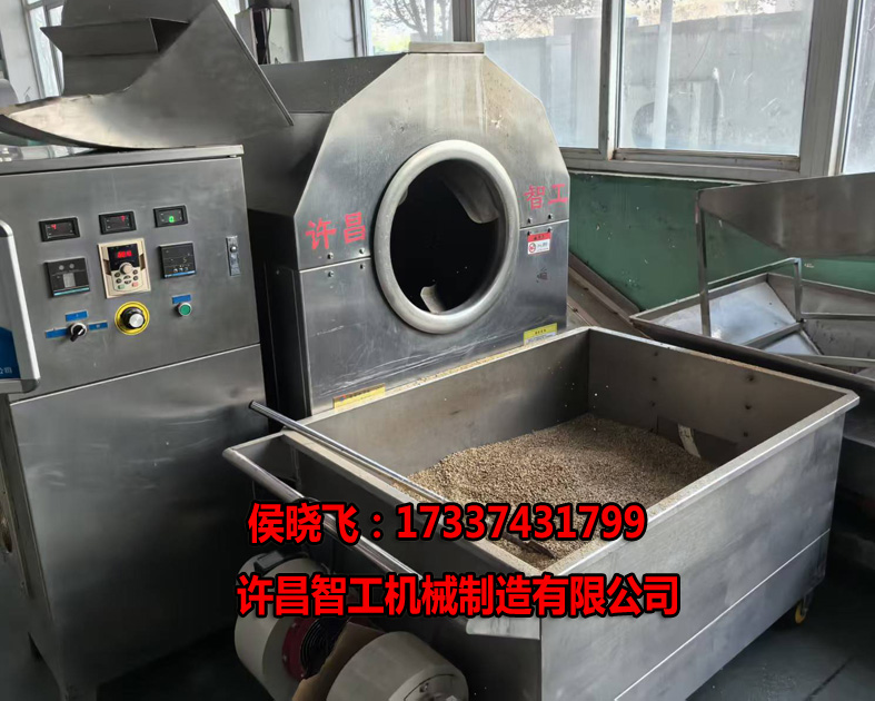 11.13日，山东客户来厂试机炒瓜子仁